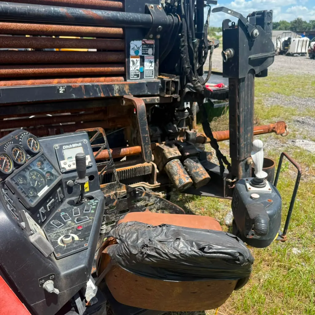 Used 2008 Ditch Witch JT2020 for sale at A3 Mechanic, Apopka FL (photo 4)