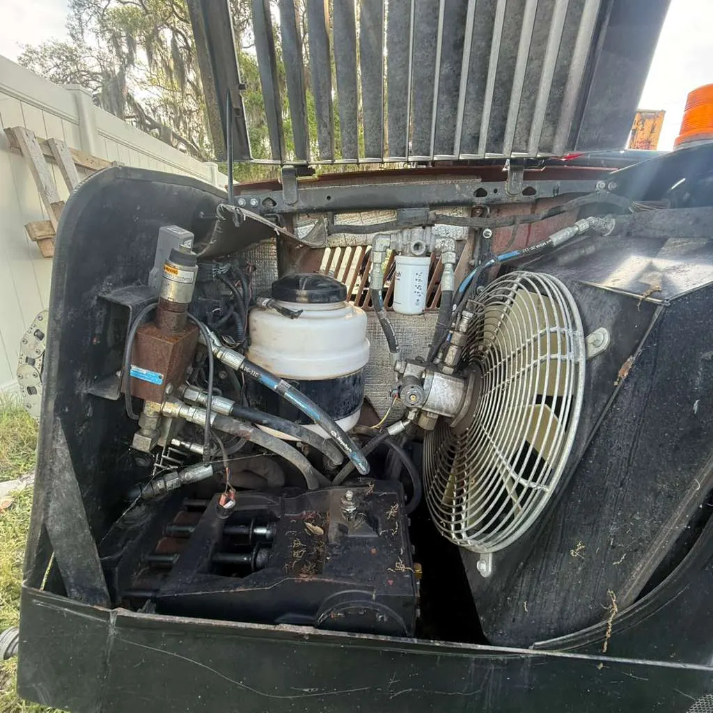 Used 2016 Ditch Witch JT20 for sale at A3 Mechanic, Apopka FL (photo 5)