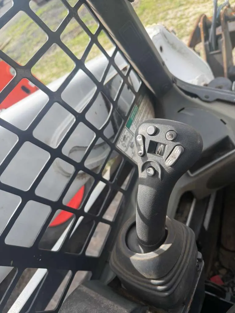 Used 2019 Bobcat T595 for sale at A3 Mechanic, Apopka FL (photo 3)