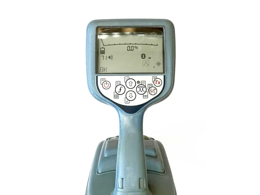 Radiodetection RD8100 TX10 for sale at A3 Mechanic, Apopka FL (photo 4)