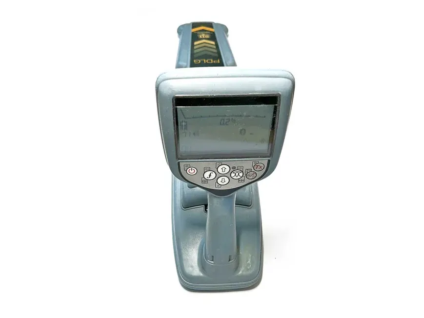Radiodetection RD8100 TX10 for sale at A3 Mechanic, Apopka FL (photo 6)